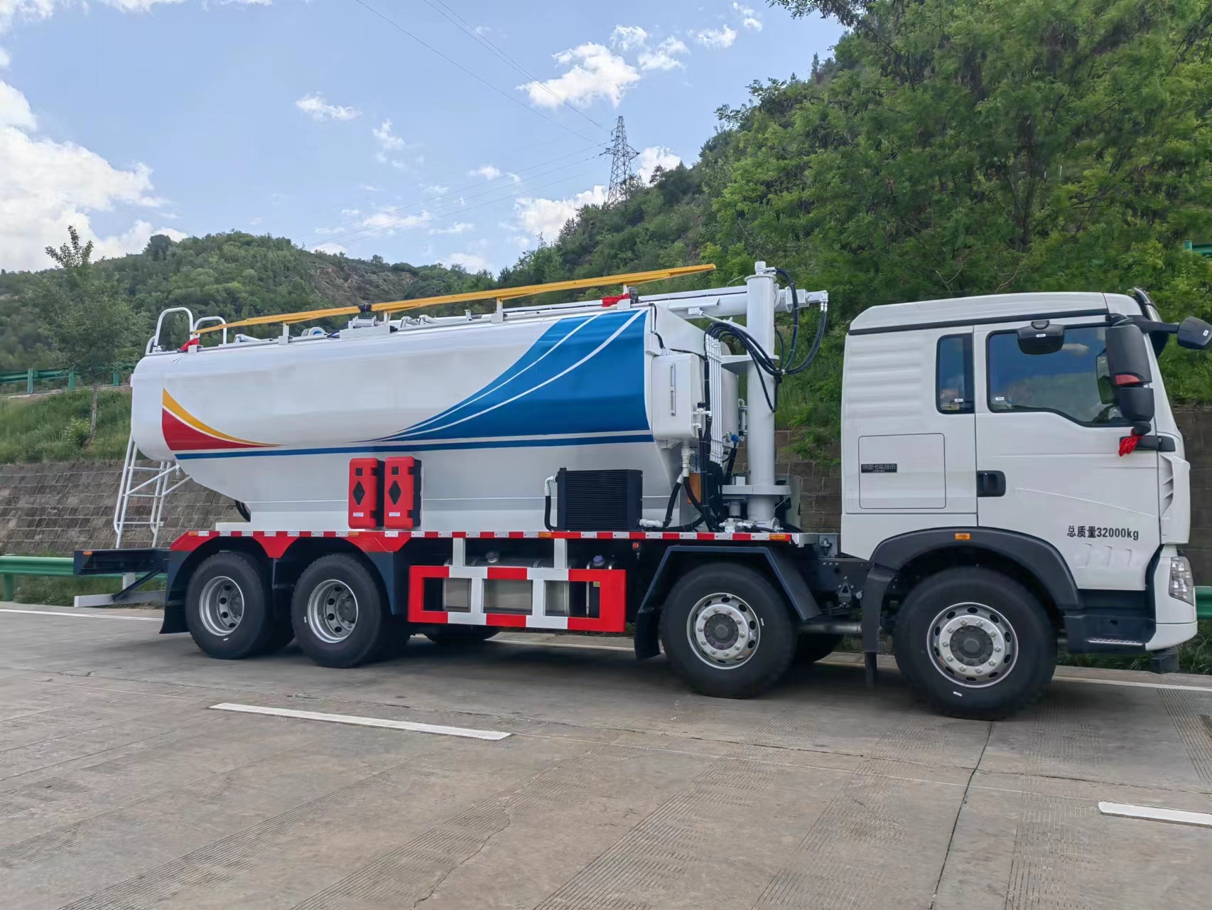 1657182343989620.jpg da619512f0a7f30175f15b4525430b0.jpg