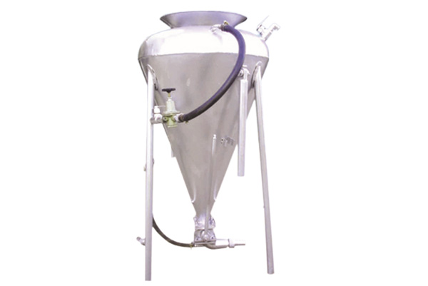 NCQ 无搅拌式装药器